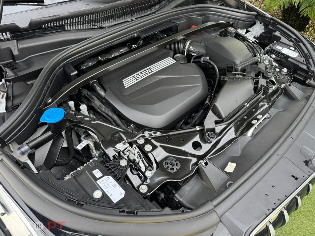 BMW X1 sDrive18d Pack Desportivo M