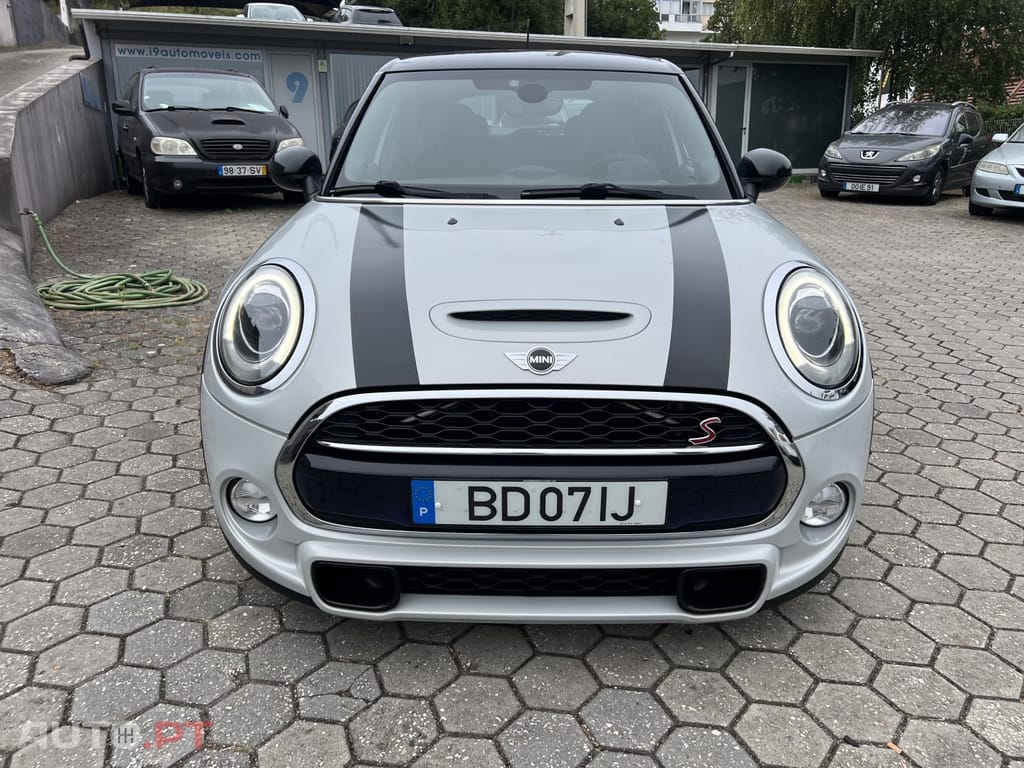MINI Cooper Cooper SD