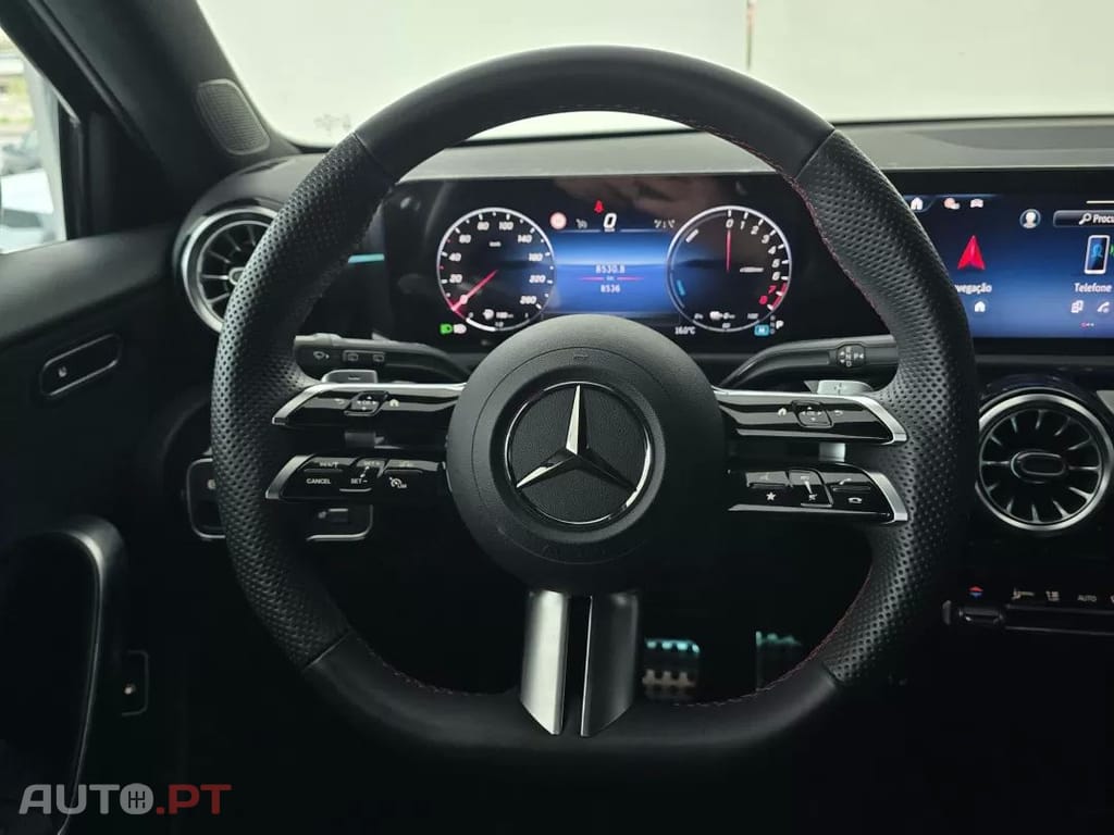 Mercedes-Benz A 250 AMG Line