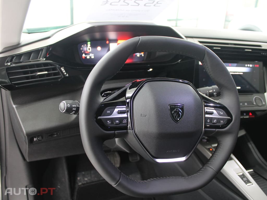 Peugeot 308 Style 1.5 BLUEHDI 130 CV
