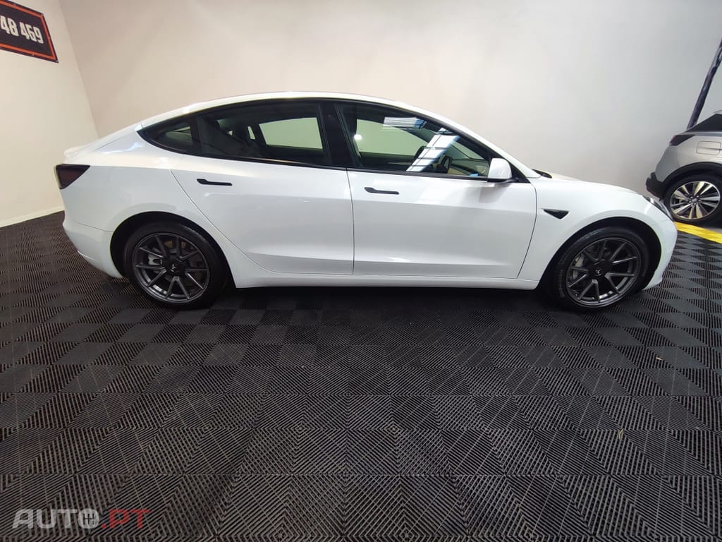 Tesla Model 3 ND