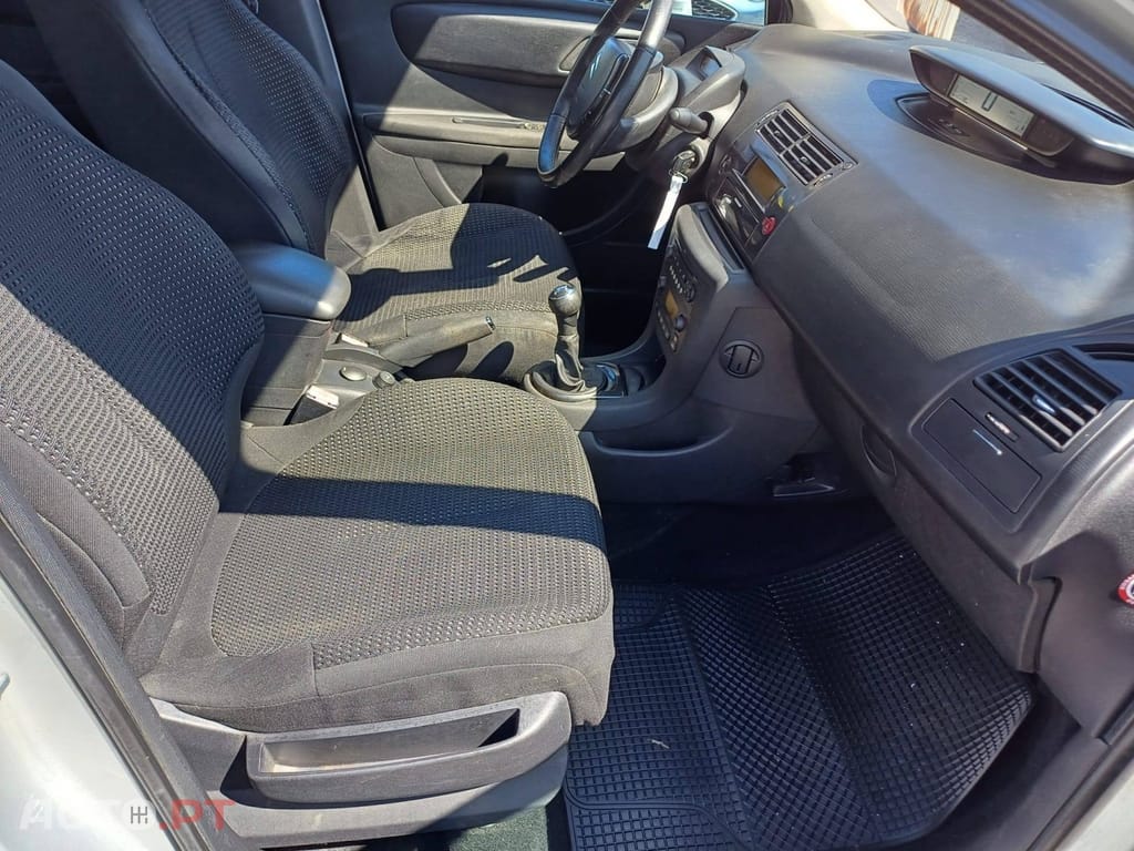 Citroen C4 1.6 HDi SX