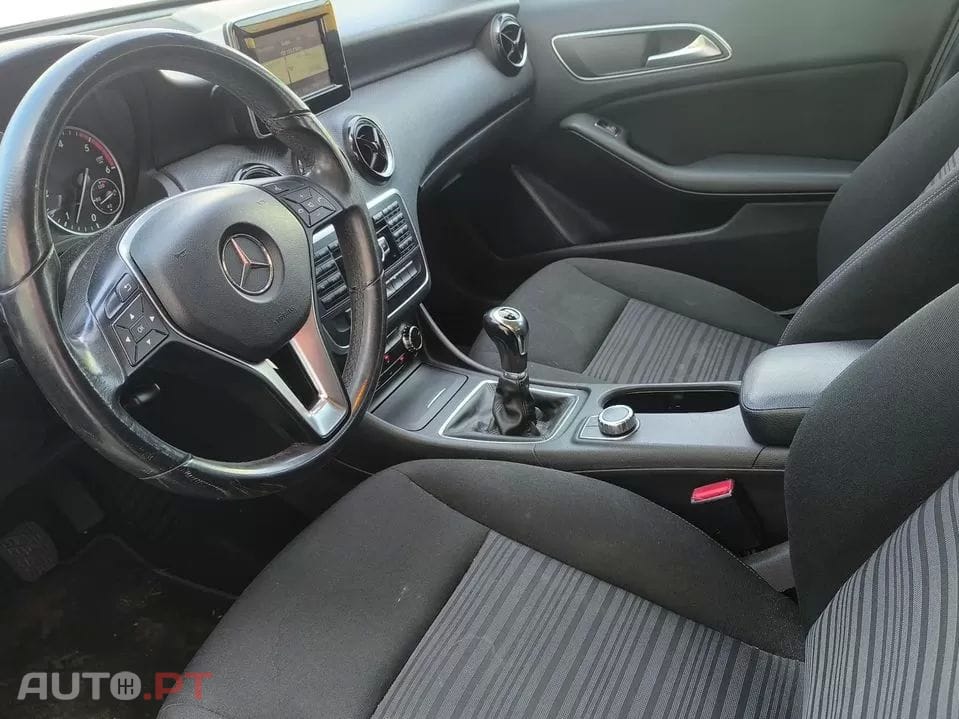 Mercedes-Benz A 180 CDI BlueEFFICIENCY