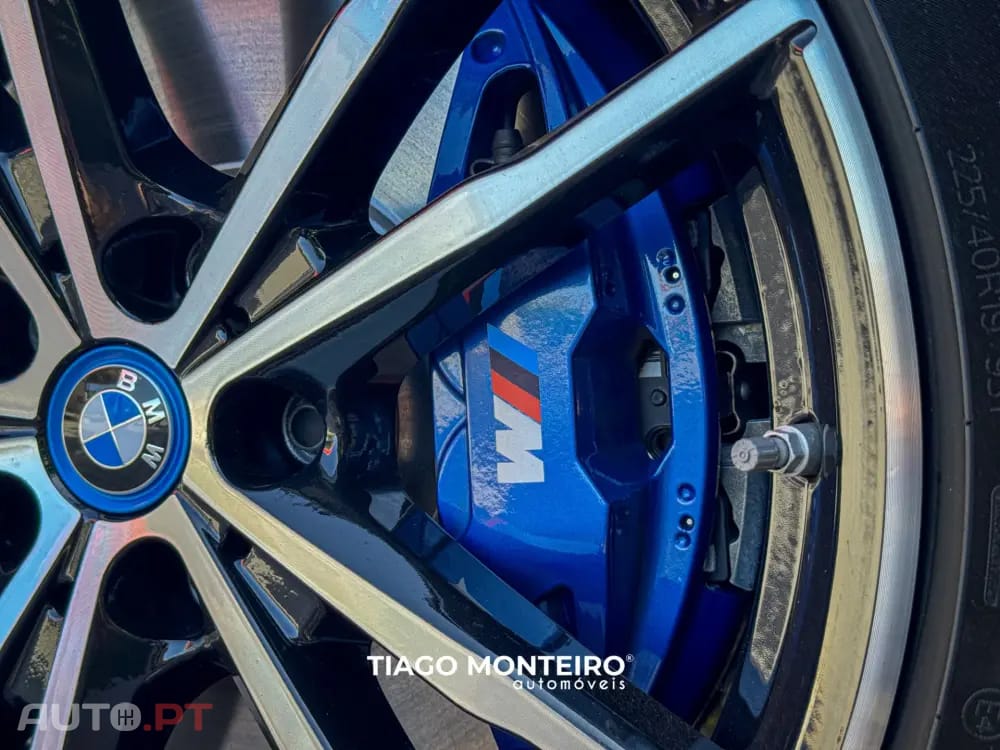 BMW 330 e Pack Desportivo M Auto