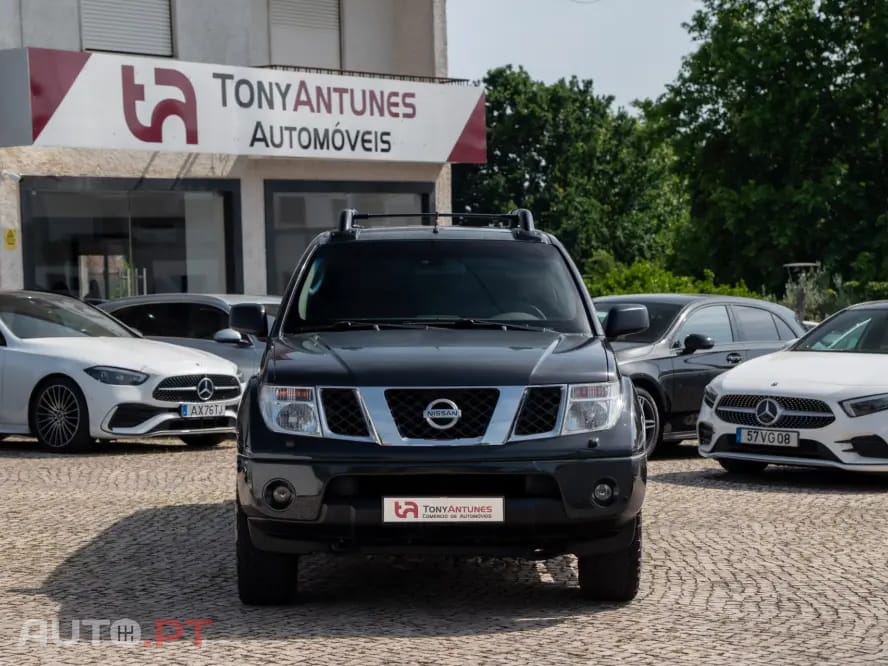 Nissan Navara 2.5 dCi CD Pilot Hi-Tech