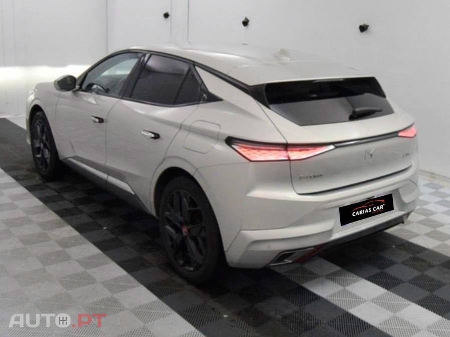 DS DS4 E-Tense Performance Line EAT8