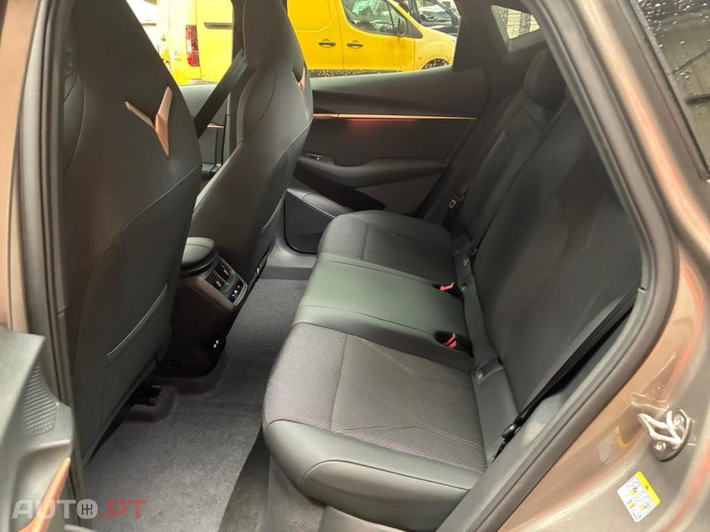 Cupra Tavascan 77 kWh
