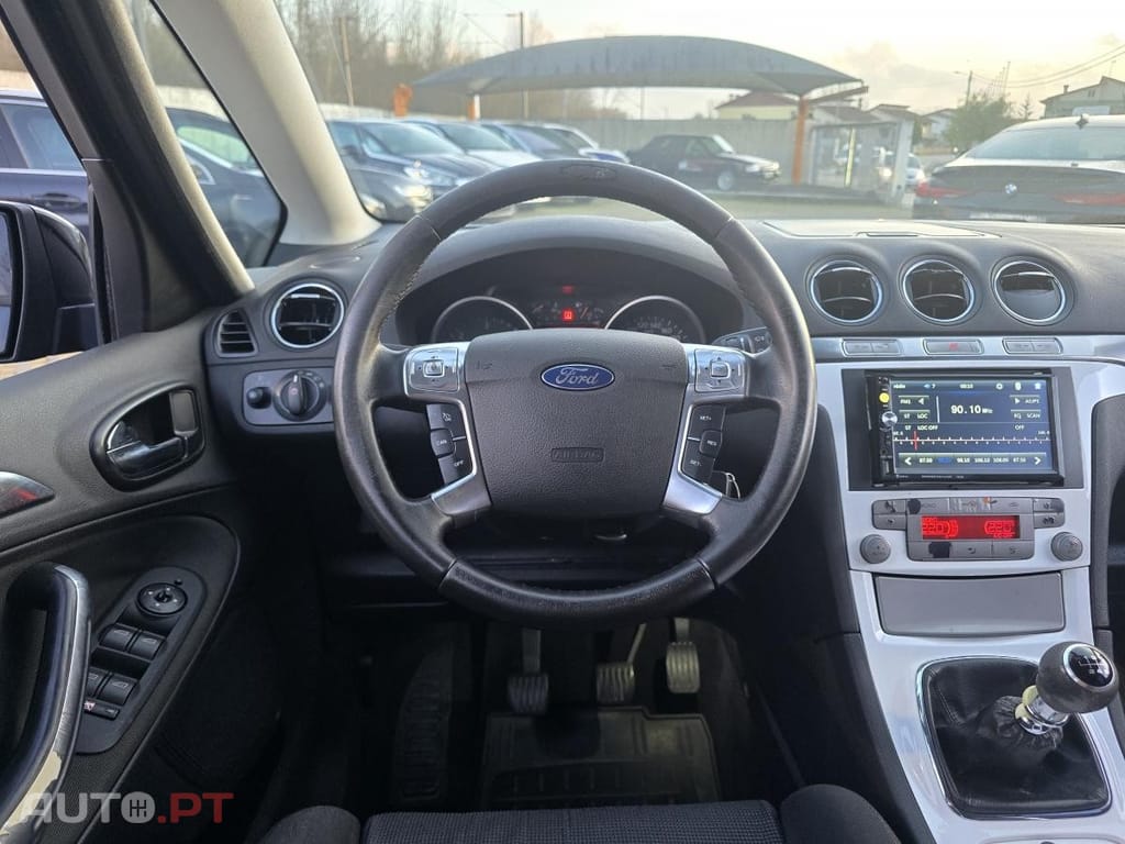 Ford S-Max 1.8 TDCi Titanium 7L