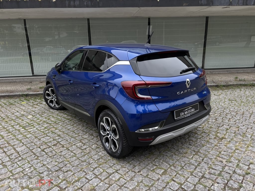 Renault Captur 1.6 E-Tech Plug-In Intens