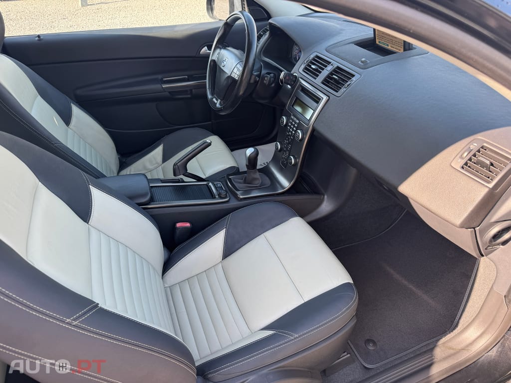 Volvo C30 D2 RDesign Edition Pro