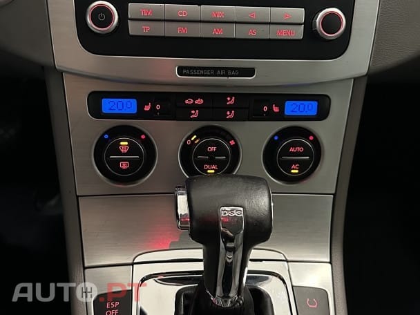 Volkswagen Passat Variant 2.0 TDi Highline DSG