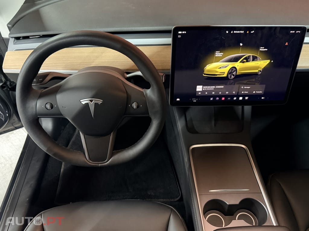 Tesla Model 3 Standard Range Plus RWD