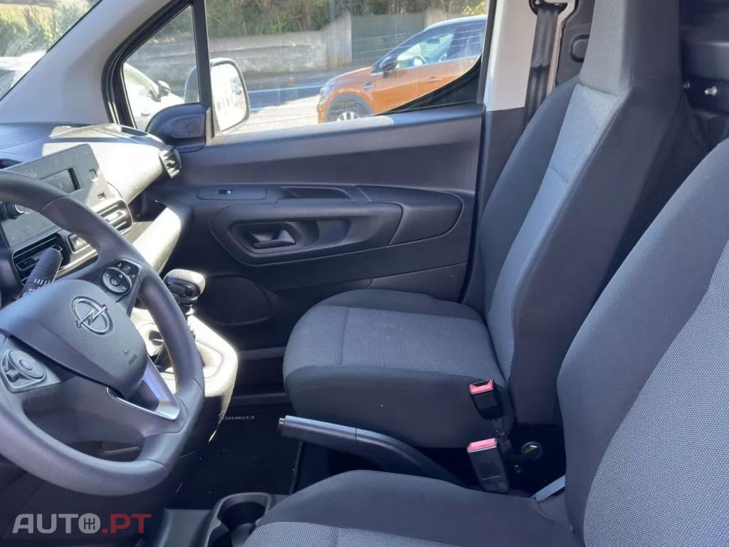 Opel Combo COMBO 1.5 CDTI 102CV L1H1 ESSENTIA