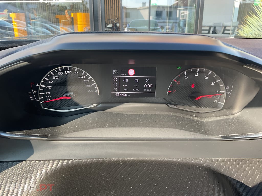 Peugeot 2008 1.2 PureTech Active Pack