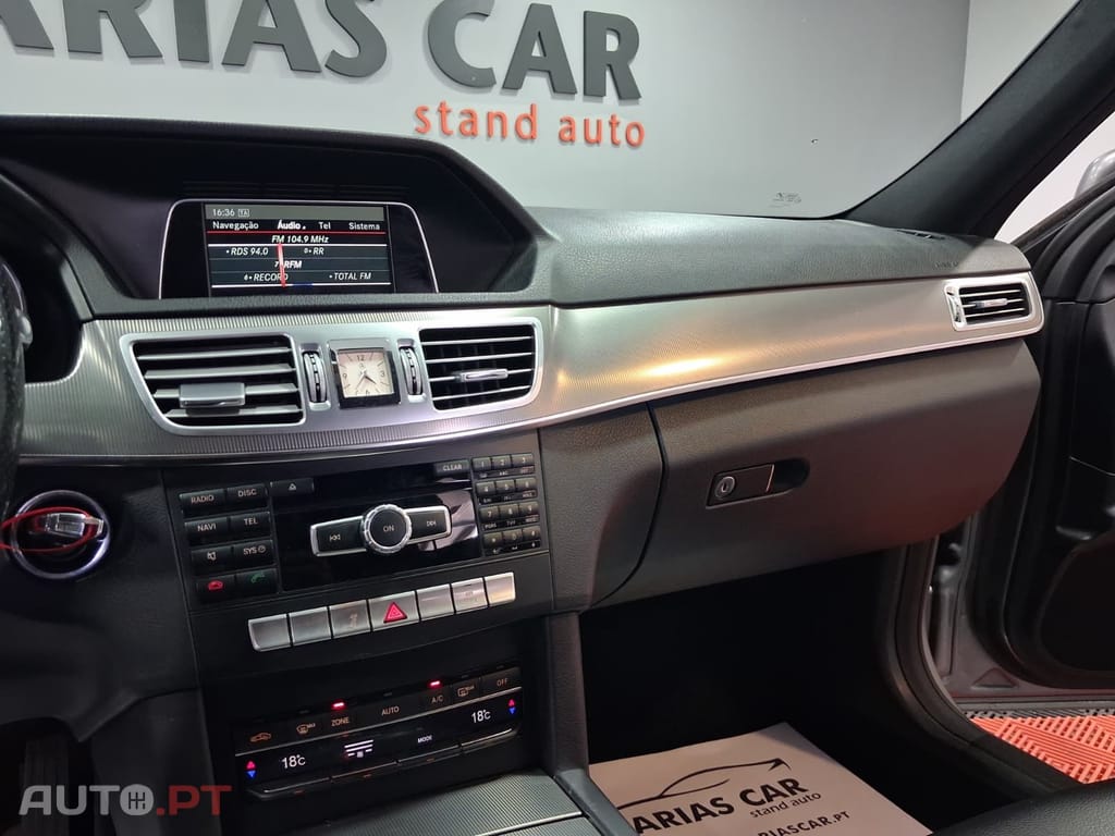 Mercedes-Benz E 300 BlueTEC Hybrid Avantgarde
