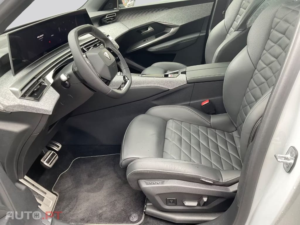 Peugeot E-3008 GT  I.V.A DEDUTIVEL 