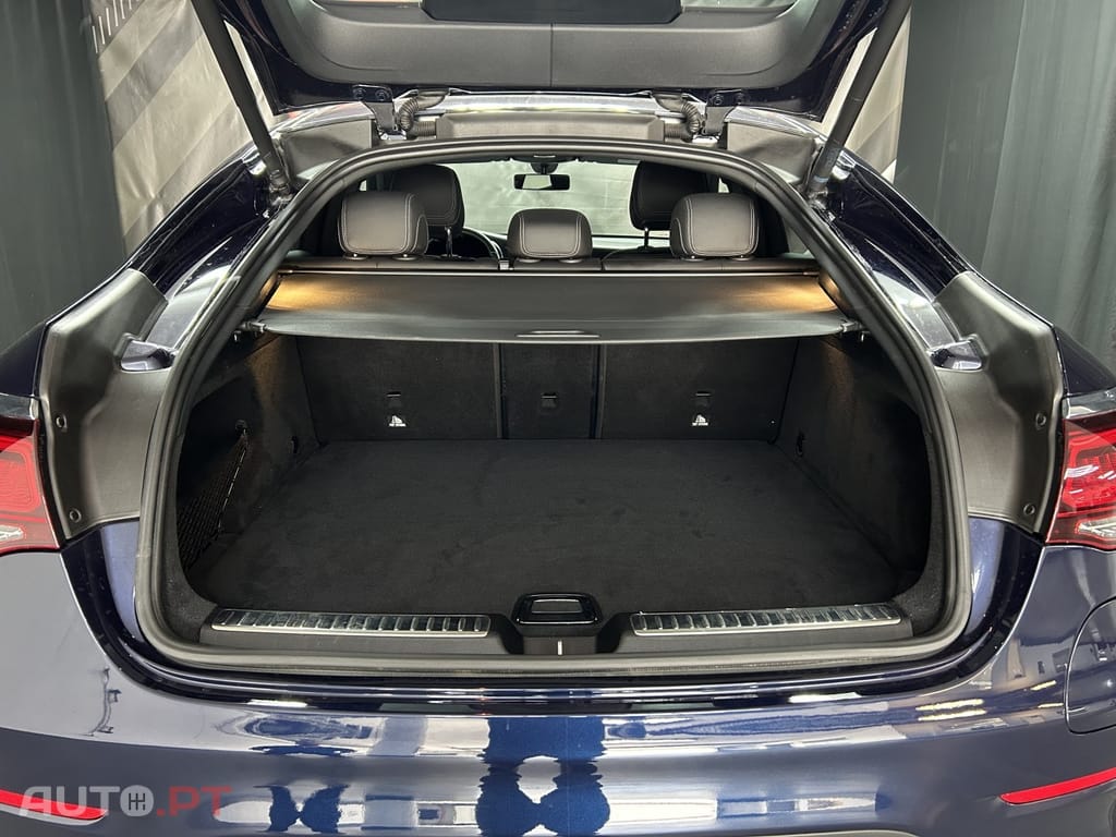 Mercedes-Benz GLC 300 e Coupe 4Matic