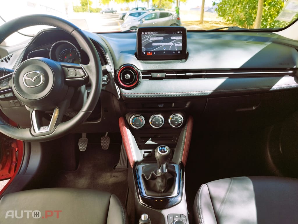 Mazda CX-3 1.5 Skyactive Ecellence Navi