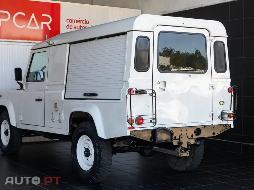 Land Rover Defender 90 2.5 Td5 E
