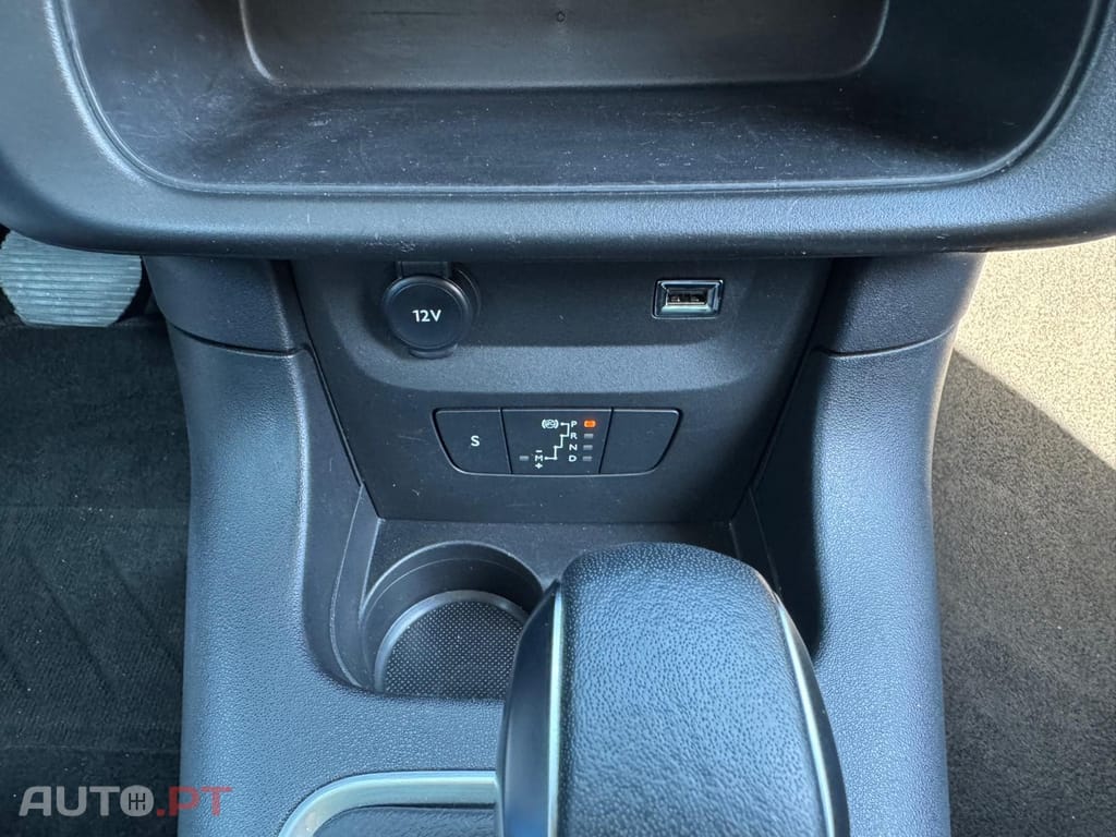 Citroen C3 1.2 PureTech Shine EAT6