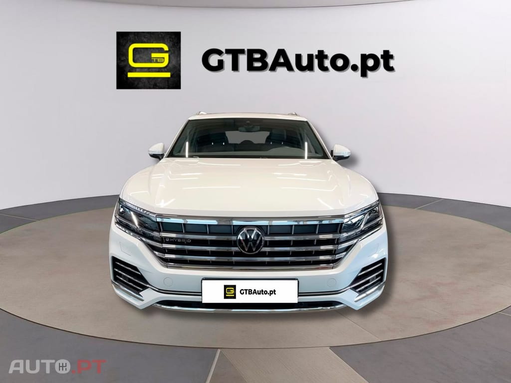 Volkswagen Touareg 3.0 TSI eHybrid 4-M I.V.A DEDUTIVEL 