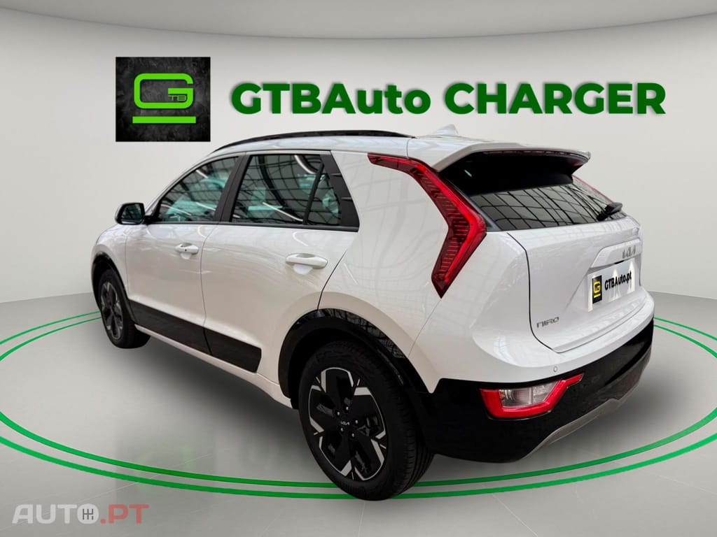 Kia Niro Vision 64,8kWh I.V.A DEDUTIVEL 