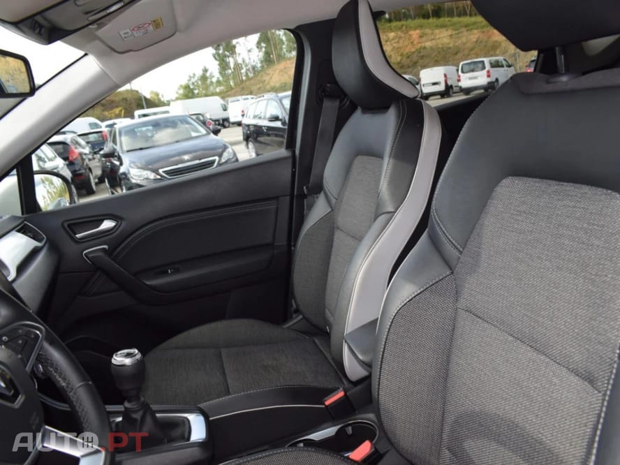 Renault Captur 1.0 TCe Exclusive