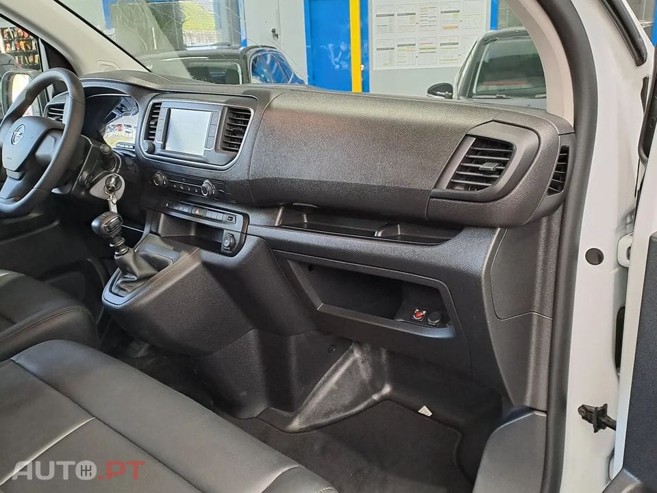 Opel Vivaro 1.5 CDTi L3H1 9Lugares