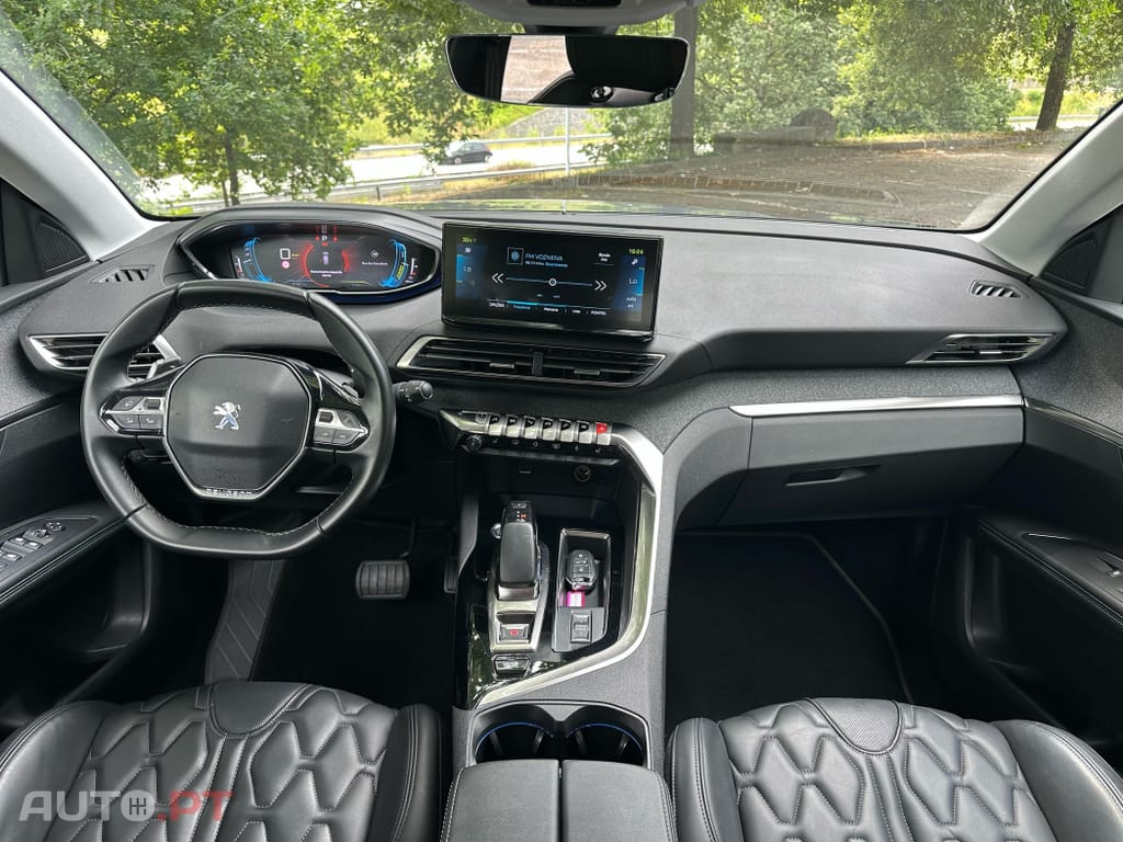 Peugeot 3008 1.6 Hybrid4 GT Pack e-EAT8