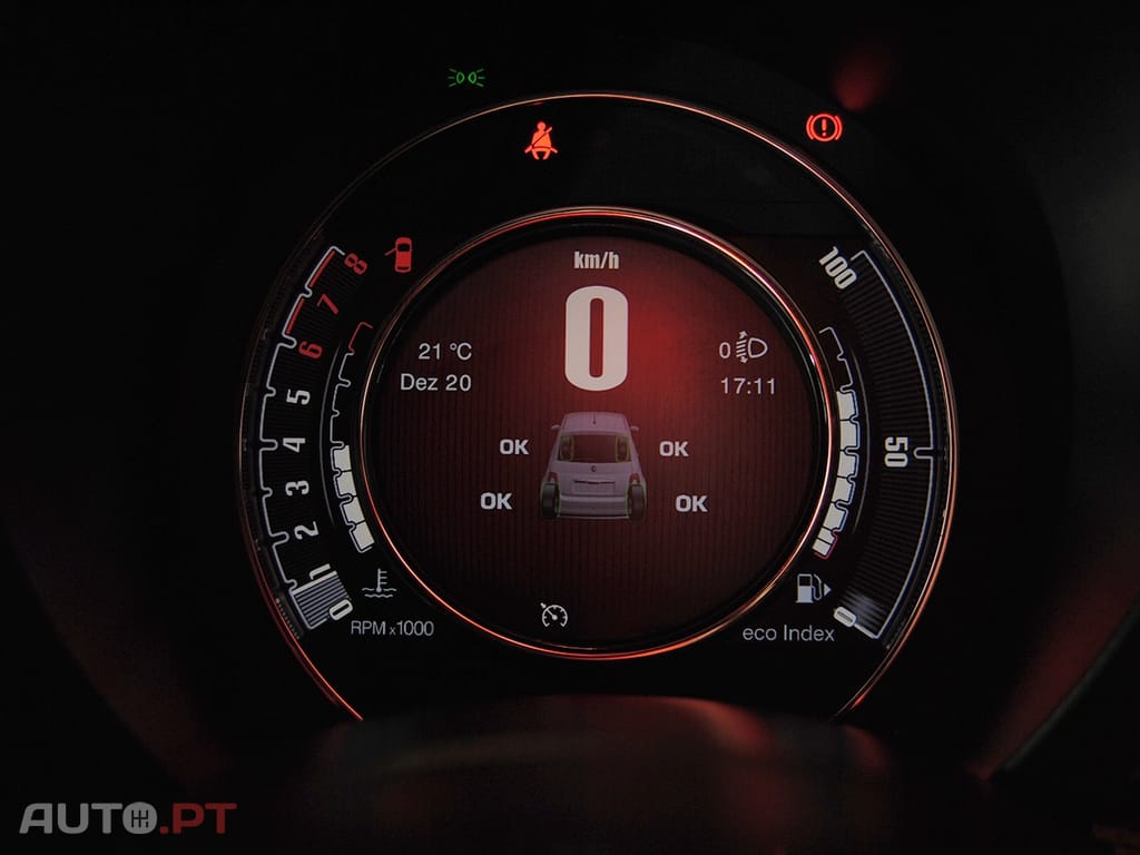 Fiat 500 1.0 Hybrid RED