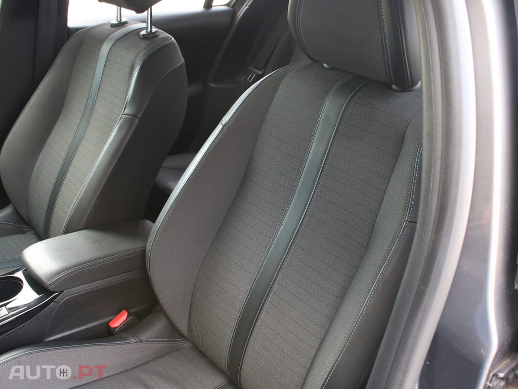 Peugeot 208 1.2 PureTech Allure