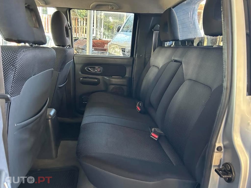 Mitsubishi L200 Strakar 4x4 Elegance