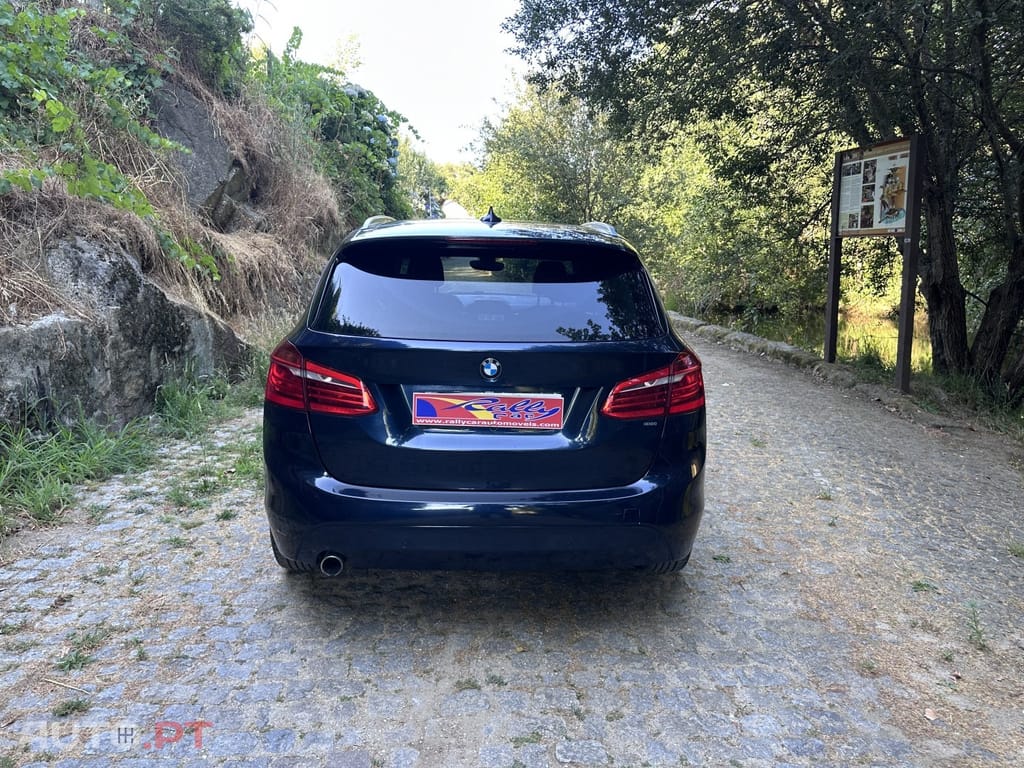 BMW 216 d Line Luxury