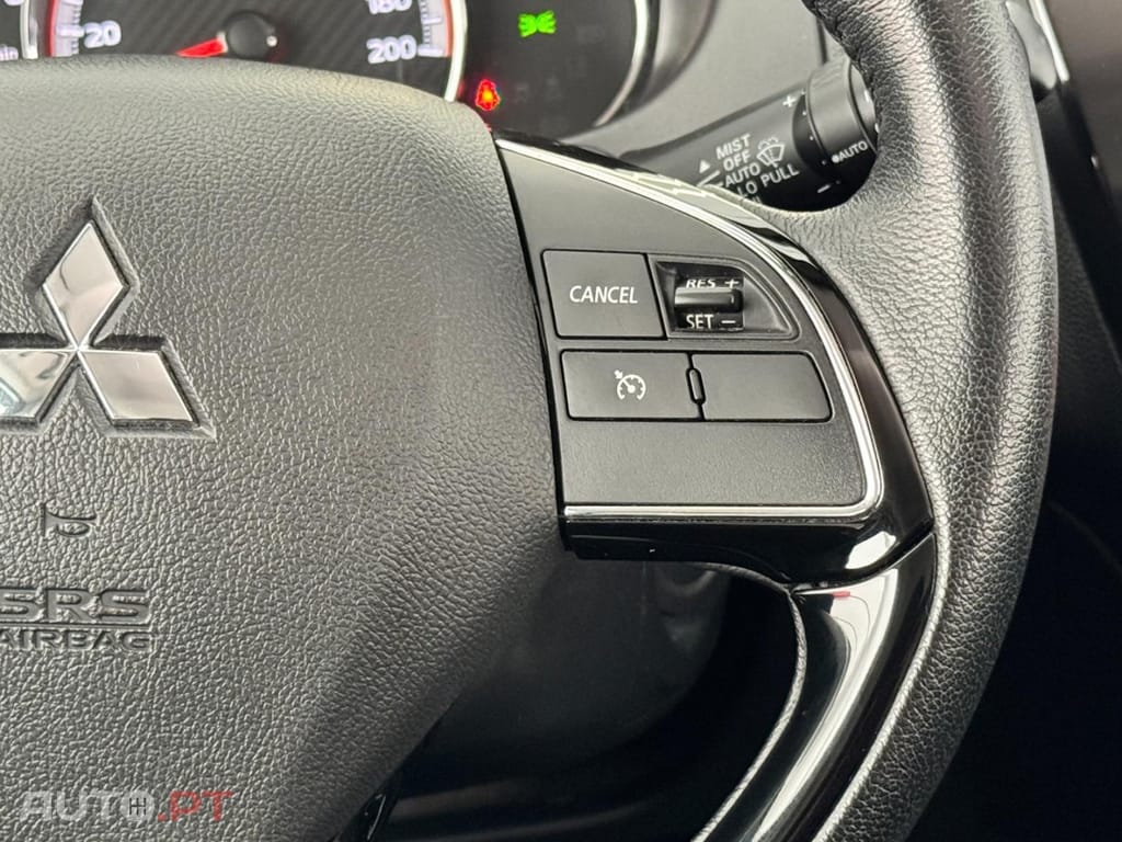 Mitsubishi Space Star 1.2 Connect Edition