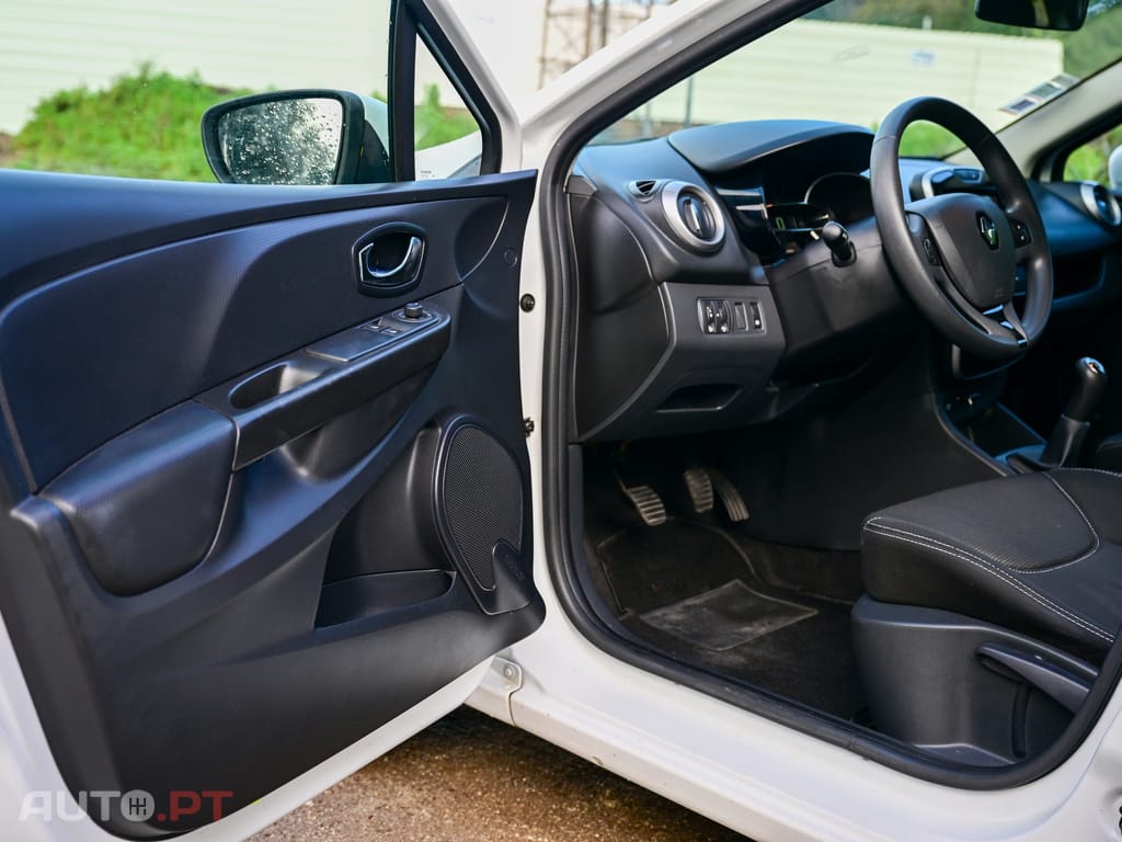 Renault Clio Sport Tourer 0.9 TCE Limited