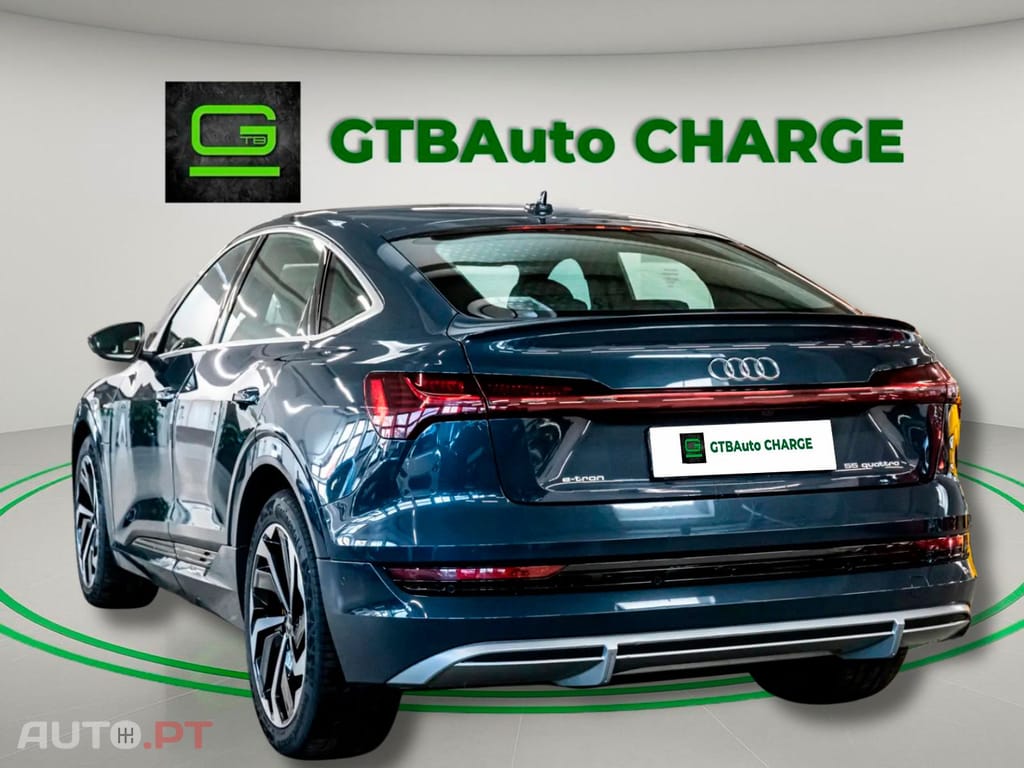 Audi E-Tron I.V.A DEDUTÍVEL  55 S LINE