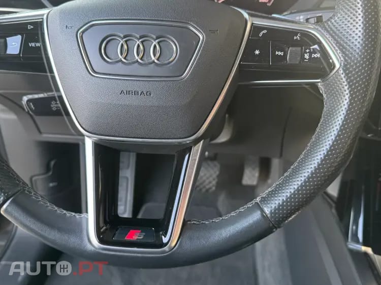 Audi E-Tron 55 quattro S line