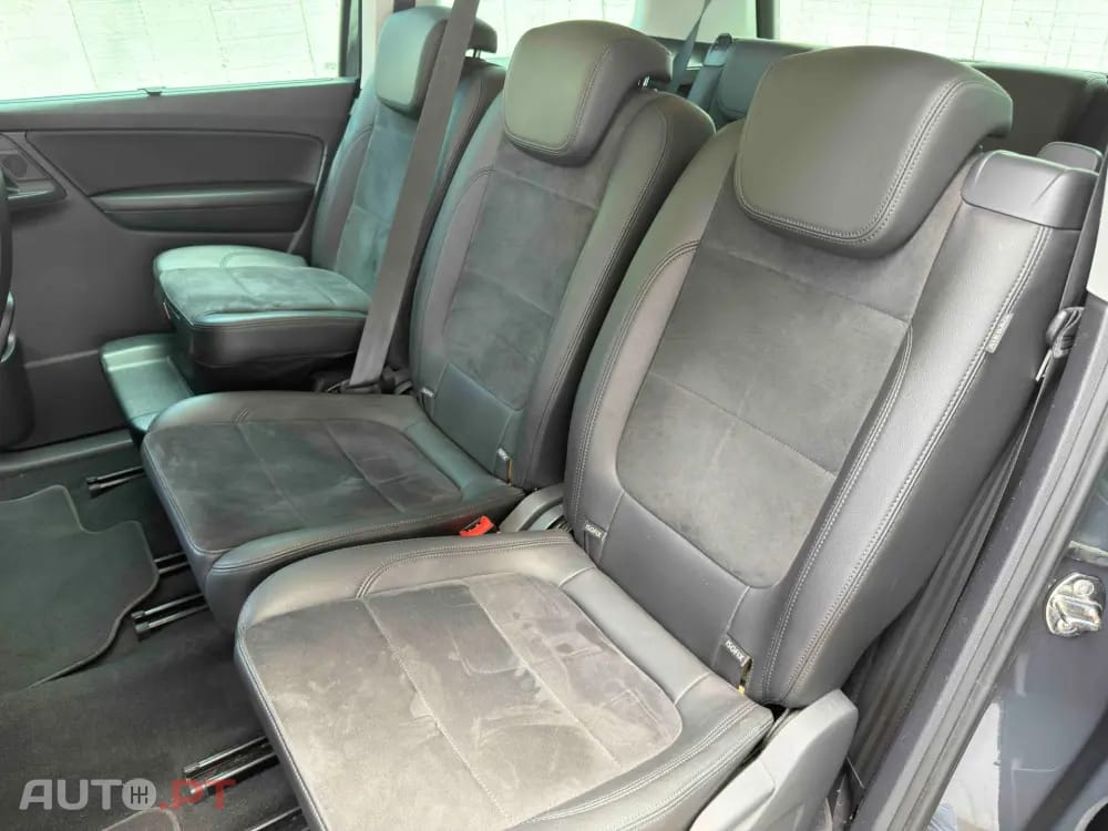 Volkswagen Sharan 2.0 TDI Blue Highline