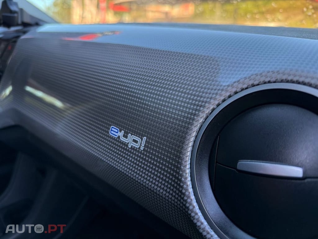 Volkswagen e-Up AC/DC