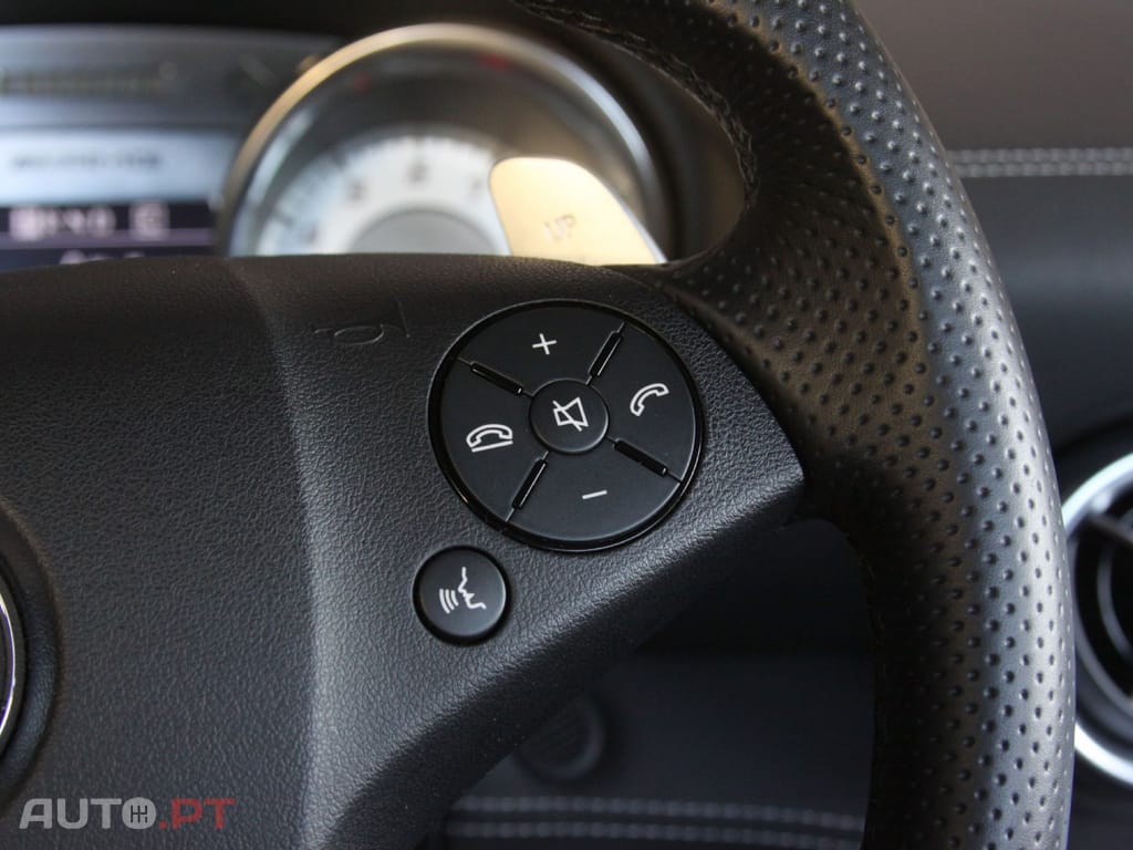 Mercedes-Benz SLS 63 AMG