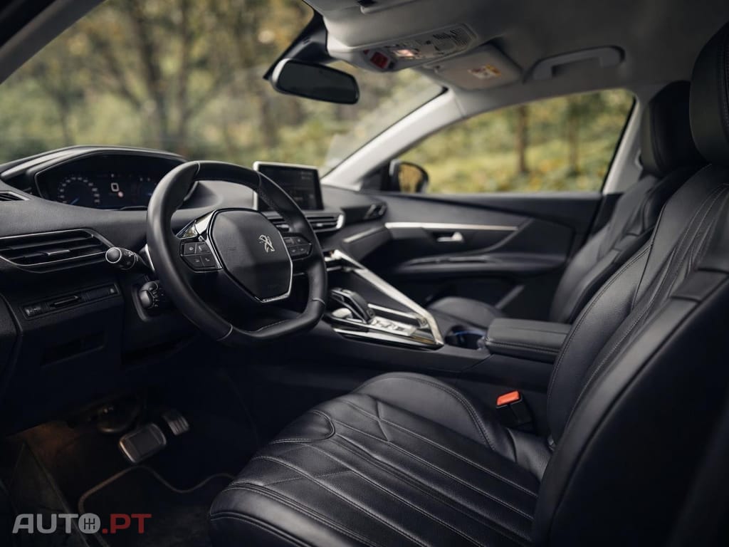 Peugeot 5008 1.5 BlueHDi Allure Pack EAT8