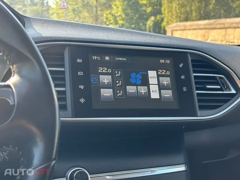 Peugeot 308 SW 1.6 BlueHDi Allure