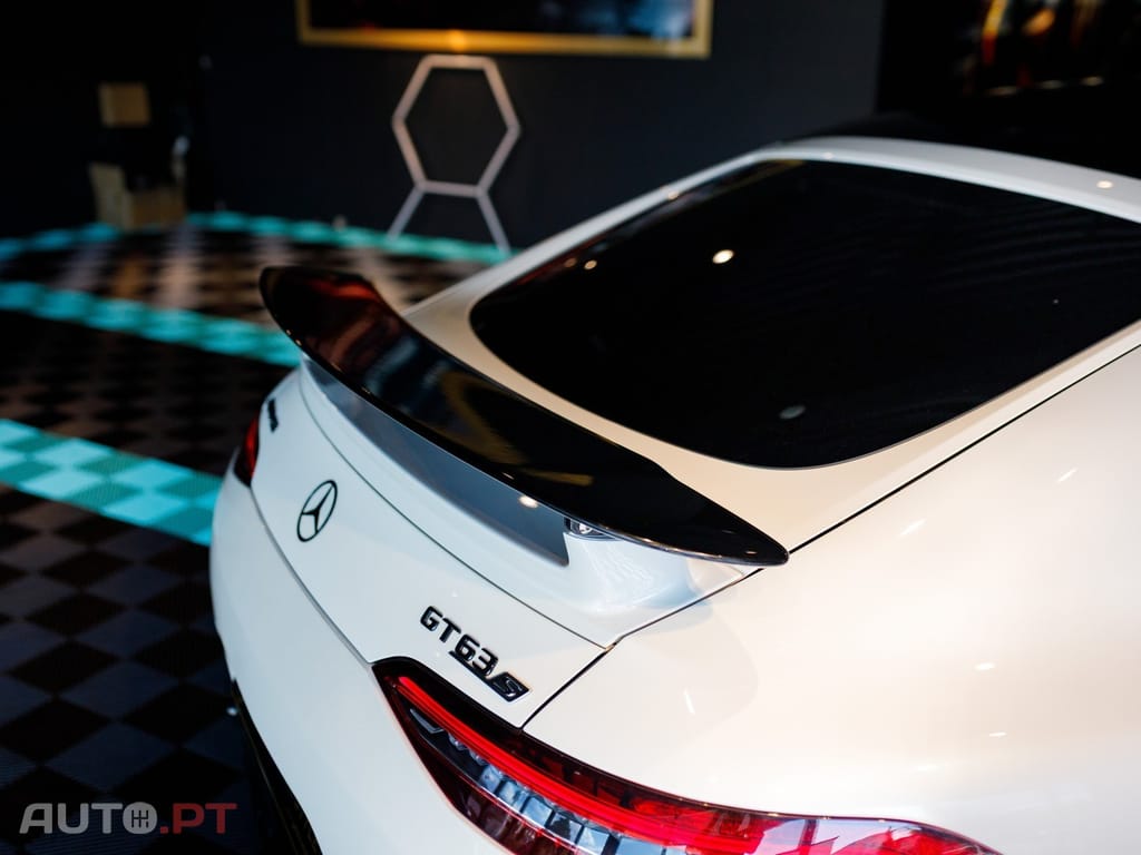 Mercedes-Benz AMG GT 63 s 4MATIC +