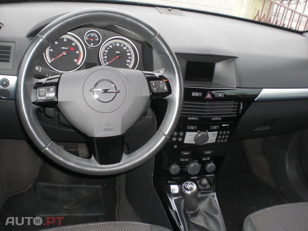 Opel Astra Caravan 1.7 CDTi Cosmo ecoFLEX