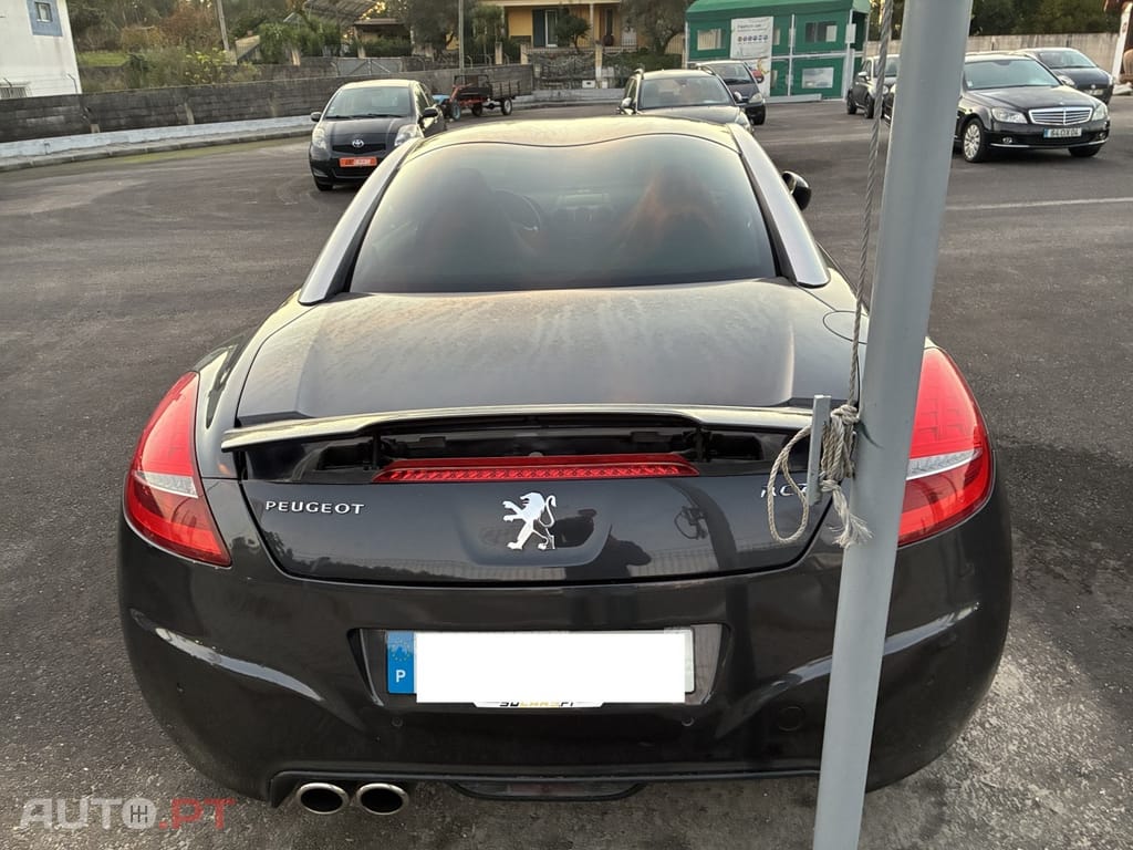 Peugeot RCZ 2.0 HDi 130g
