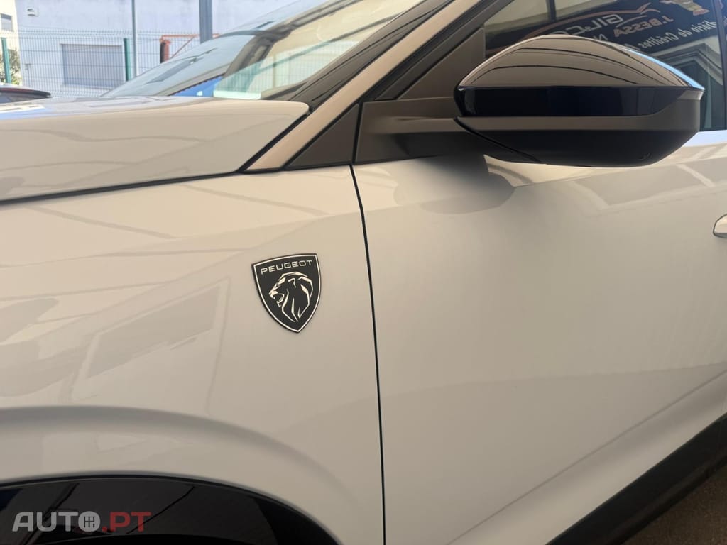 Peugeot E-3008 73 kWh GT