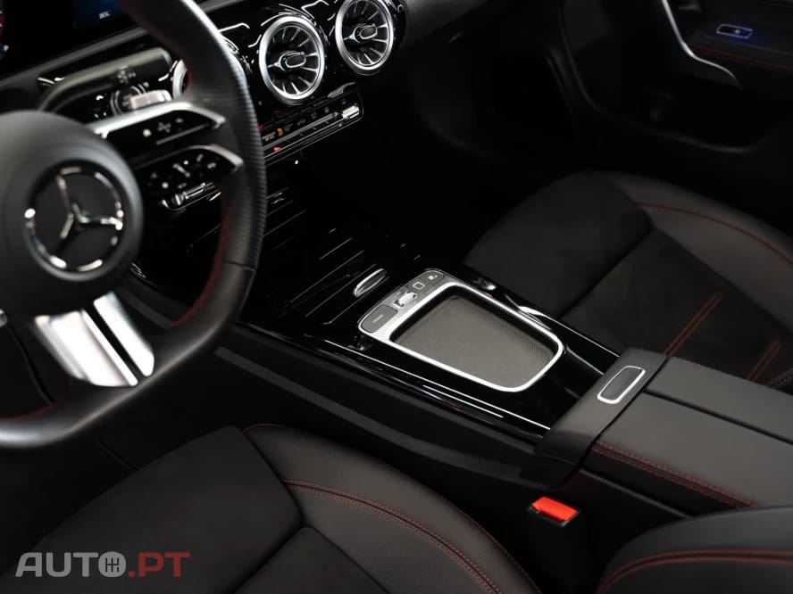 Mercedes-Benz CLA 250 e Shooting Brake AMG Line