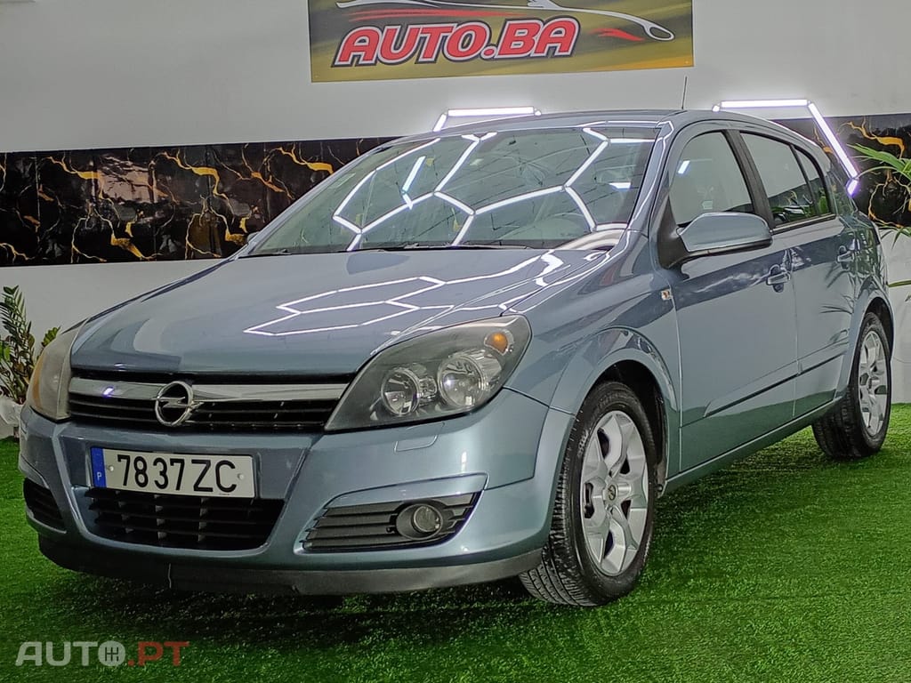 Opel Astra 1.7 CDTI Cosmo M5