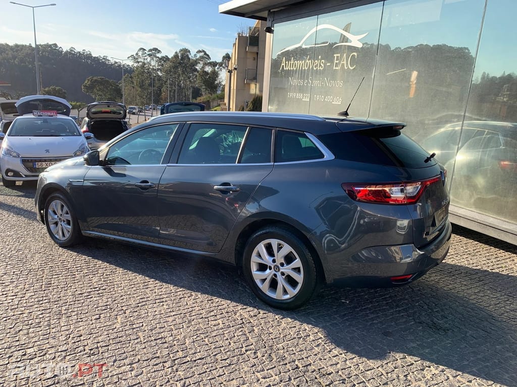 Renault Mégane Sport Tourer 1.5 Blue dCi Limited EDC