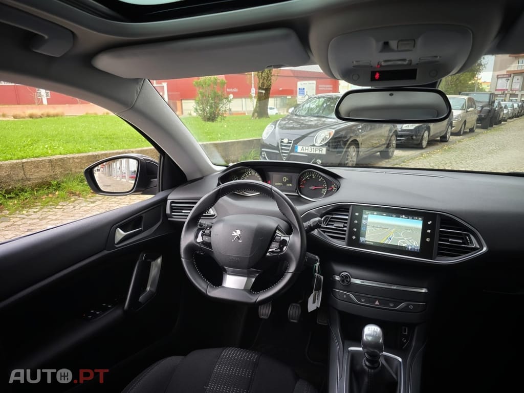 Peugeot 308 SW 1.6 BlueHDi Style J17